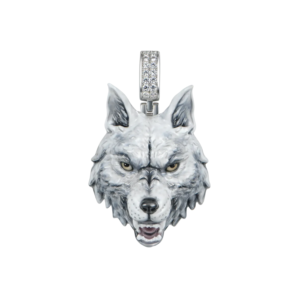 Фото и внешний вид — Подвеска Fearless Wolf с эмалью и белой позолотой