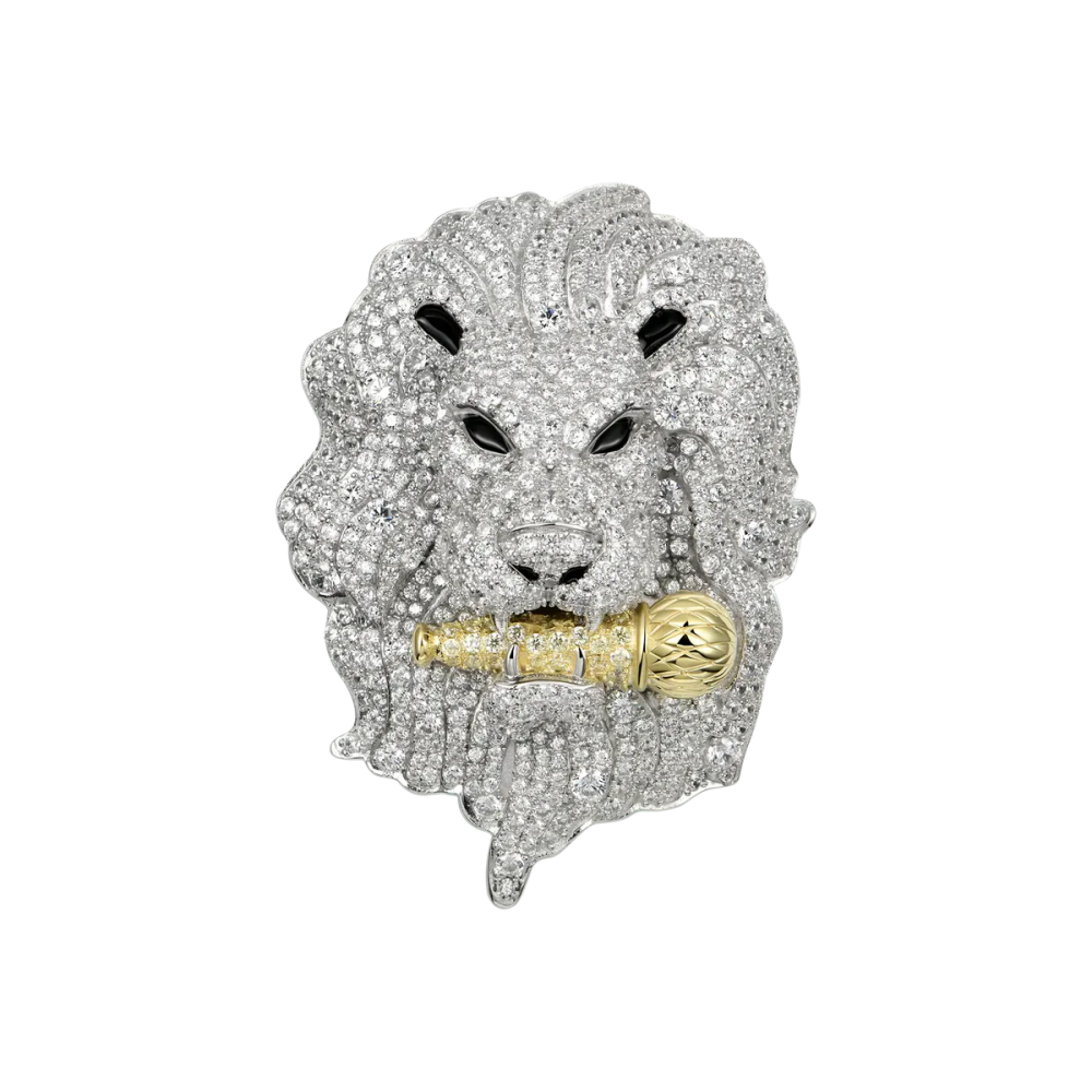 Фото и внешний вид — Подвеска Roaring Lion с белой позолотой